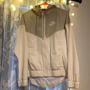 Windbreaker jacket